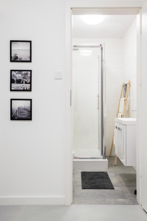Cristine Apartment Варшава Екстериор снимка
