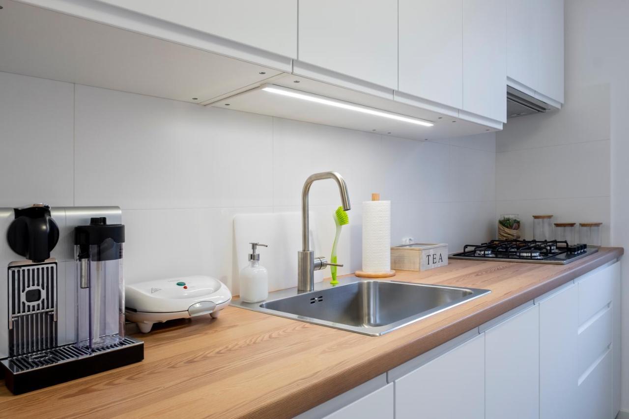Cristine Apartment Варшава Екстериор снимка